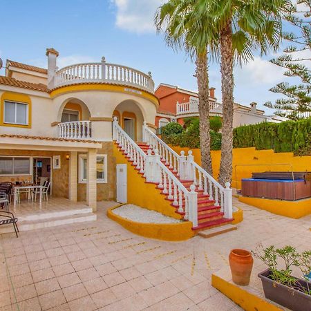 Beautiful Home In Gran Alacant With Kitchen Санта Пола Экстерьер фото