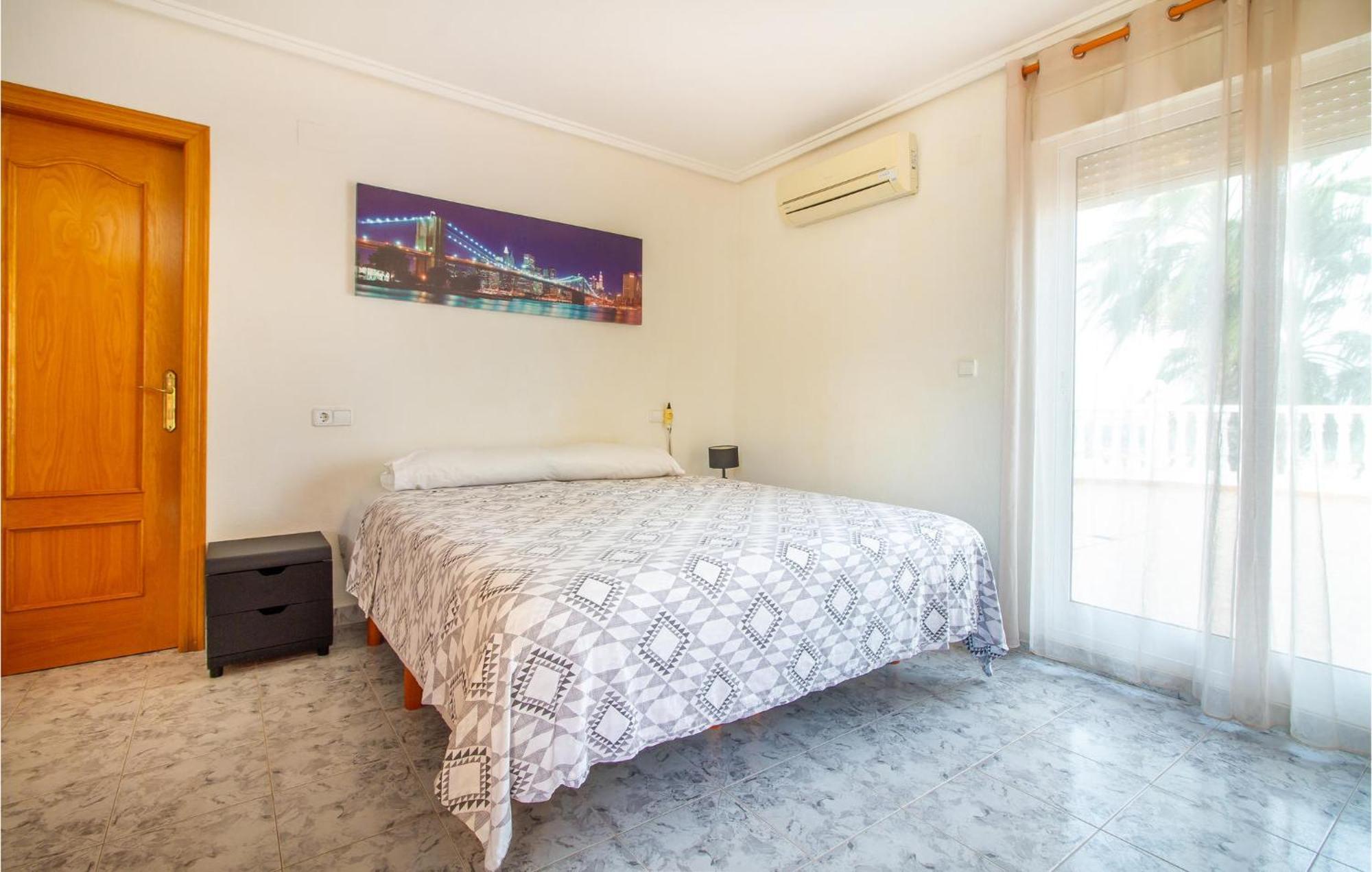Beautiful Home In Gran Alacant With Kitchen Санта Пола Экстерьер фото