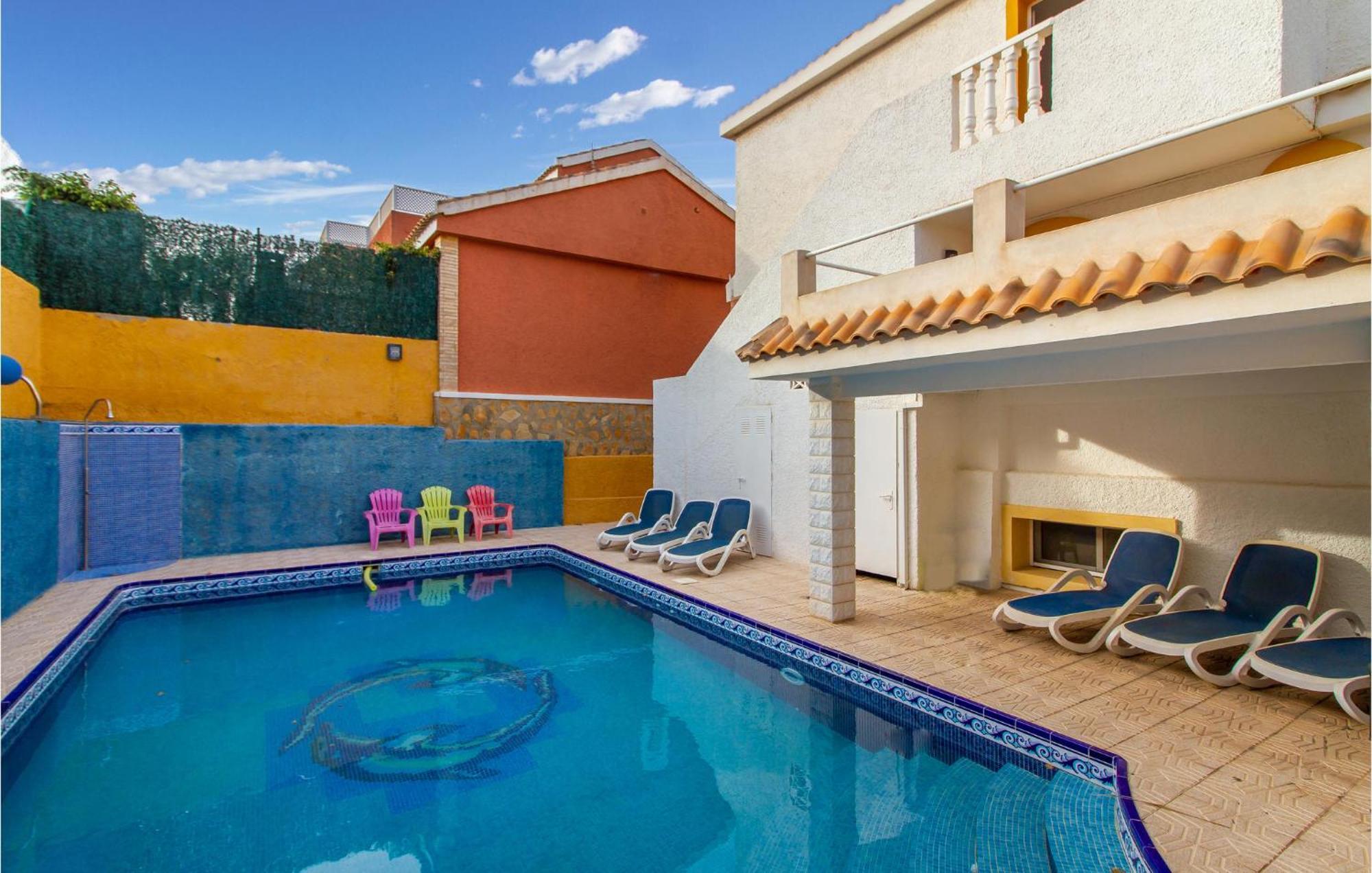 Beautiful Home In Gran Alacant With Kitchen Санта Пола Экстерьер фото